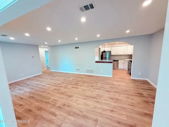 18-5 Augusta Court #5, Freehold, NJ 07728