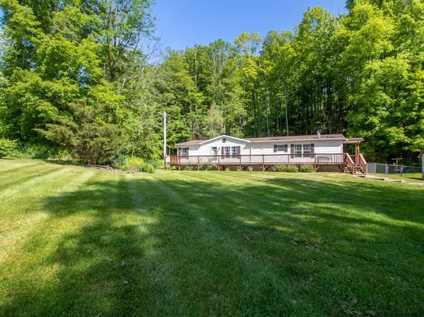76 Briggs Highway, Ellenville, NY 12428