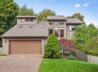 195 Shafer Rd, Coraopolis, PA 15108