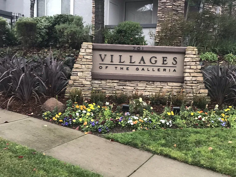 701 Gibson Dr — Photo 1