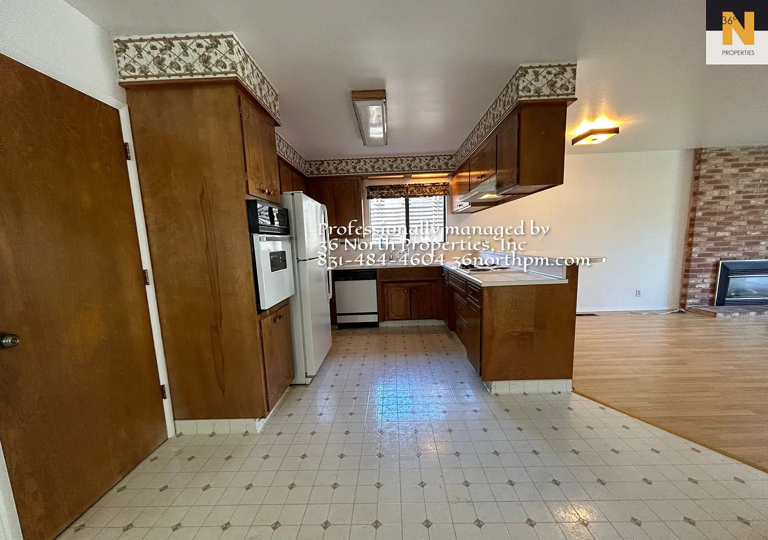 Available Now! Spacious 3 Bed 2 Bath Home In South Salinas! — Photo 4