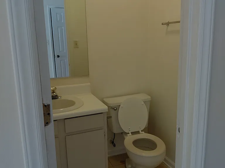 319 Ebenezer Ave #4 — Photo 10