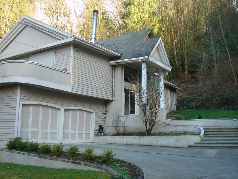 1st image of 13730 Holmes Point Dr NE