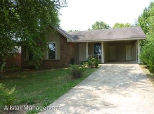 6165 Lynnfield Rd, Horn Lake, MS 38637