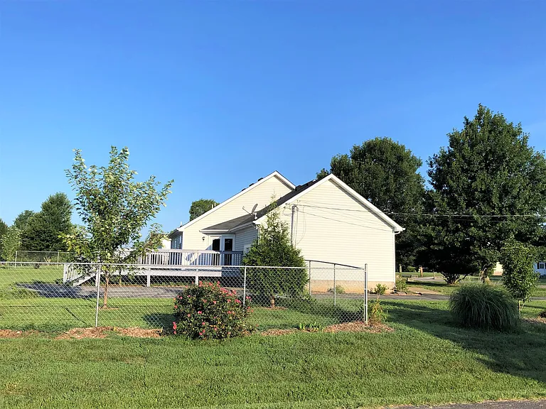 148 Copper Ridge Trl — Photo 2