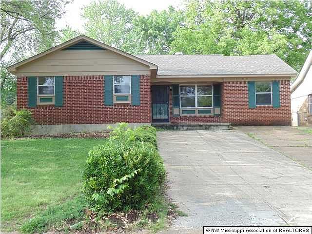 1st image of 1801 Brookhaven Dr