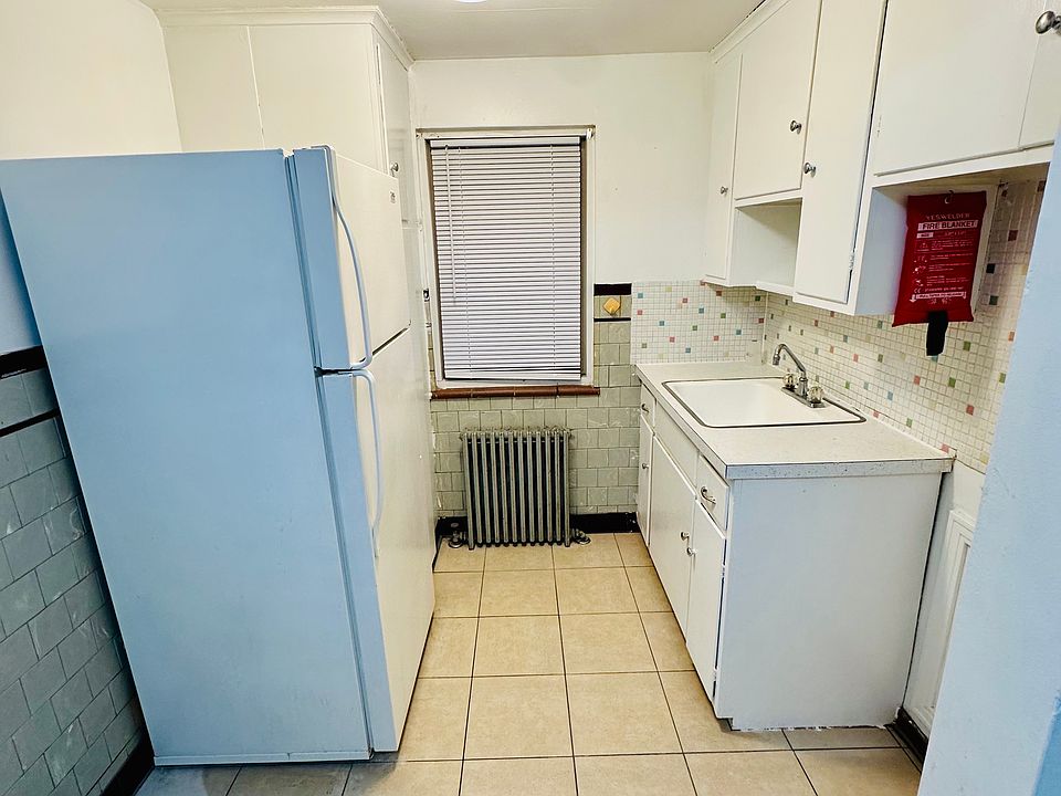 1st image of 128 Colton Ave APT 39-3