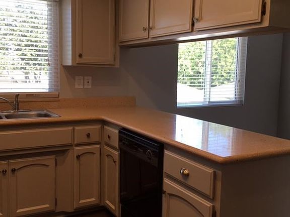 2nd image of 3442 Newton St