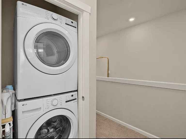 3478 SE Birchleaf St — Photo 28