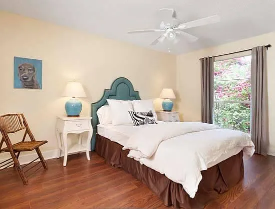 Bedroom (standard)
