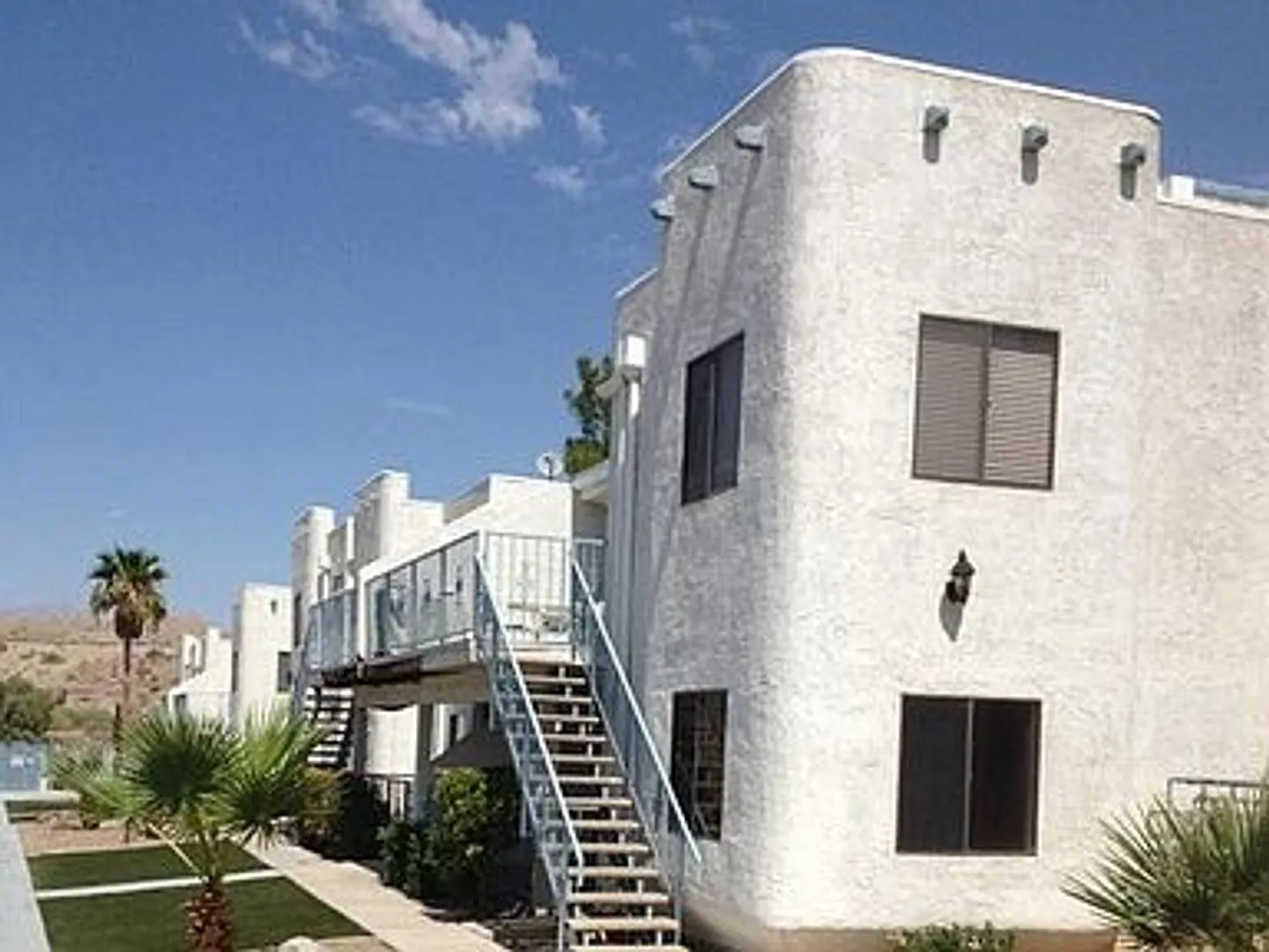 2br Waterfront Winter Vacation Rental Condo, Complex On The Waterfront Gated Complex Utilities In... — Photo 1