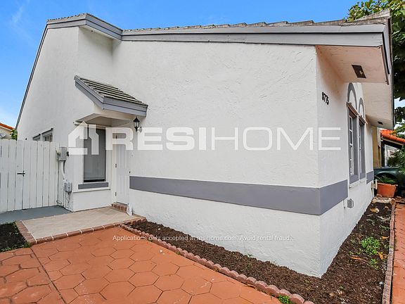 4th image of 8775 NW 108th Ln