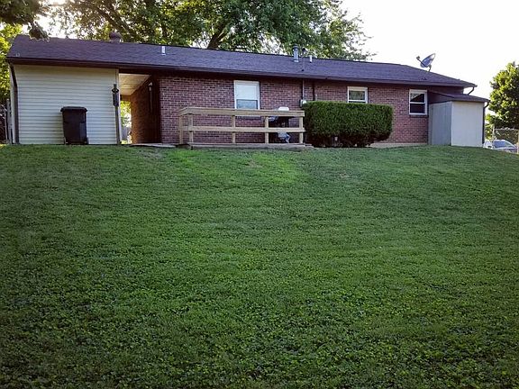 2nd image of 6121 Alma Ct