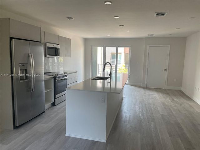1st image of 19380 NE 26th Ave Unit 3209