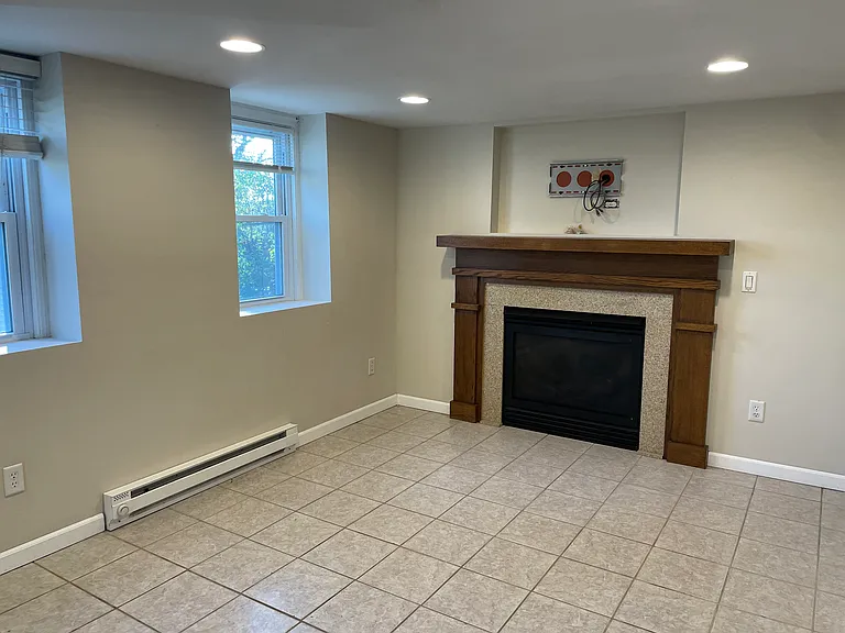 2992 W Owasso Blvd — Photo 22