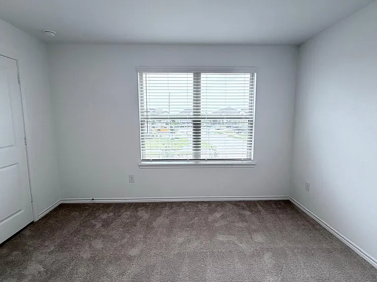 1372 Bright Hill Dr — Photo 16