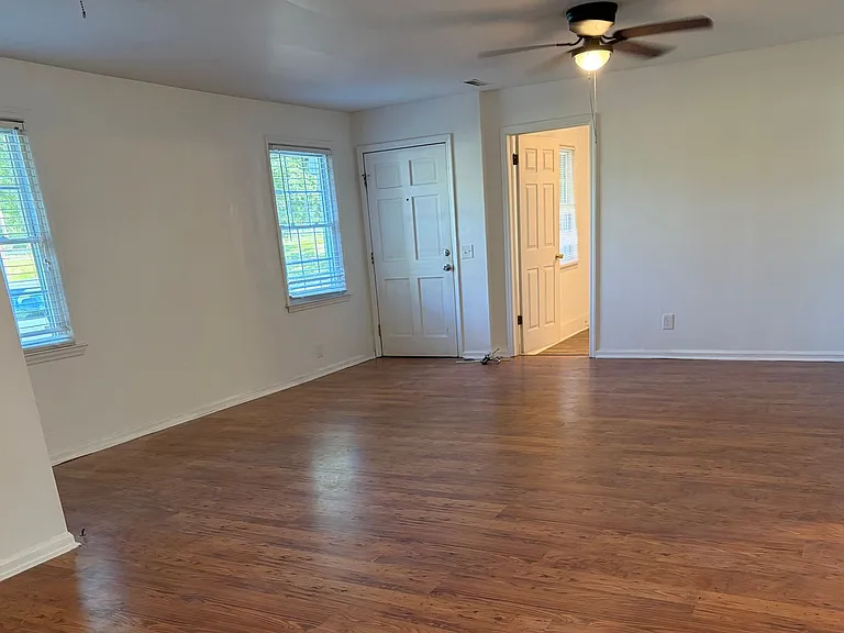 5147 Highway 17A S — Photo 3