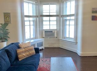 113 4th St SE, Washington, DC 20003