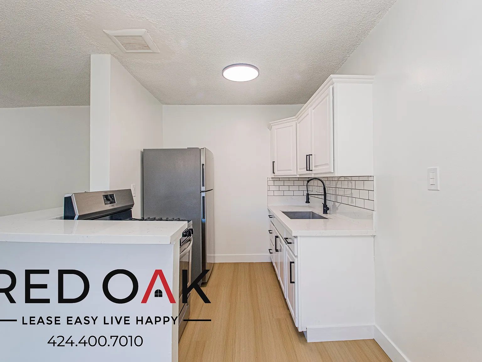 Refined 1-Bed with Parking Included and Air Conditioning ~ In Garden Grove! — Photo 2