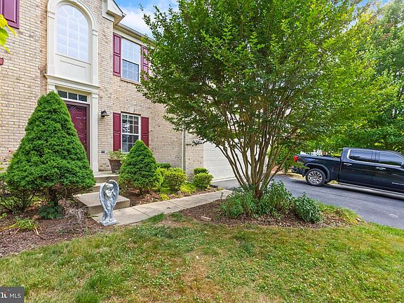 2nd image of 10303 Brightfield Ln