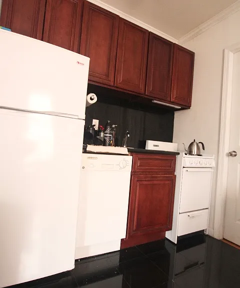 219 Mulberry St #3E — Photo 4