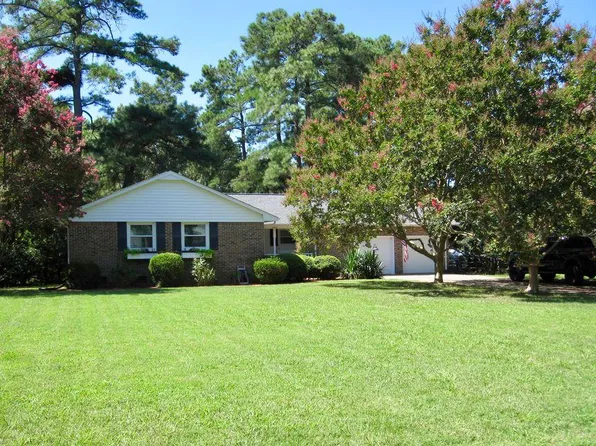 2459 Laurel Cove Dr, Virginia Beach, VA 23454