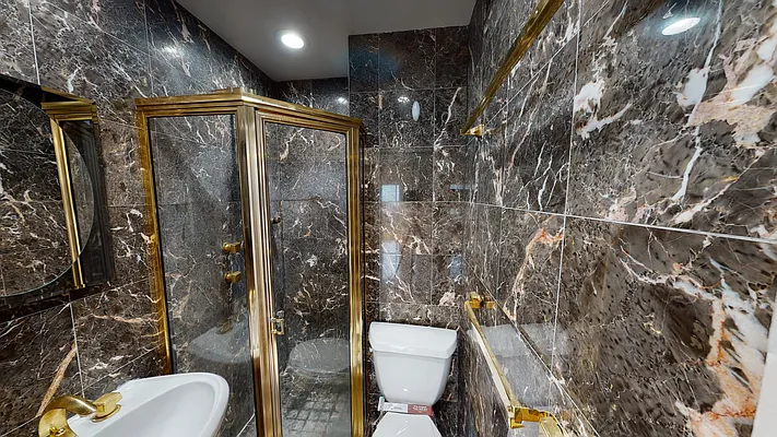 Rented by AZ REALTY NYC LLC | media 25