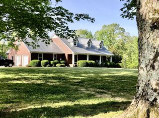 154 Barnesville Rd, Summertown, TN 38483