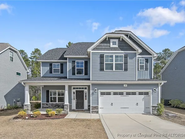 169 Kensington Dr, Spring Lake, NC 28390