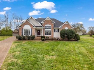 2827 Jason Ct, Thompsons Station, TN 37179