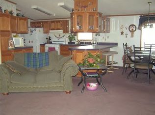 108 Apple Dr, Mattoon, IL