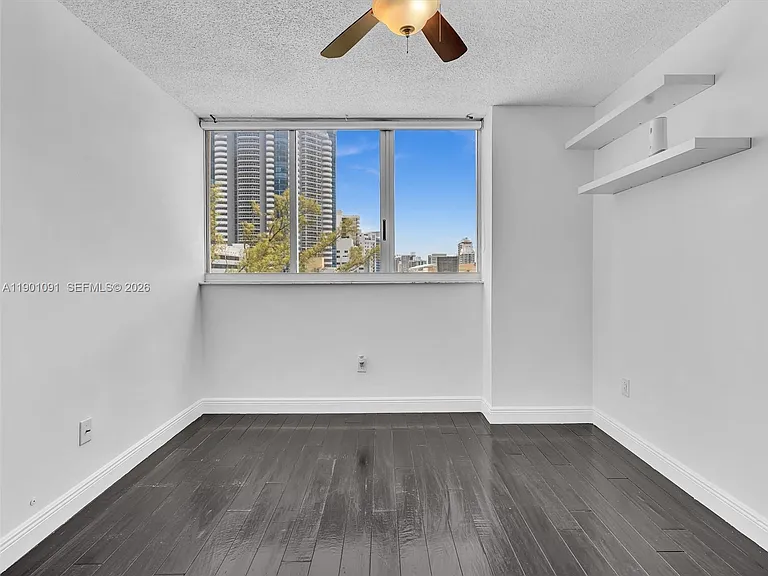 6422 Collins Ave #701 — Photo 21