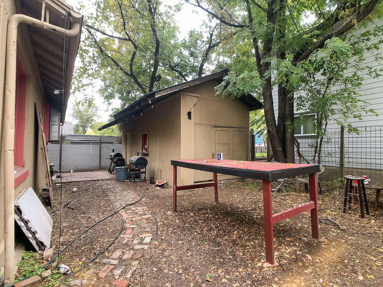 4 bed, 1800 sqft, $3,700 — Photo 2