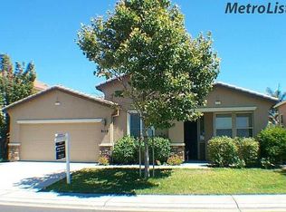 9118 Four Seasons Dr, Elk Grove, CA 95624