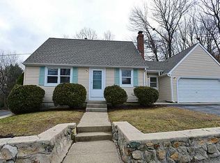 15 Charles Ave, Johnston, RI 02919