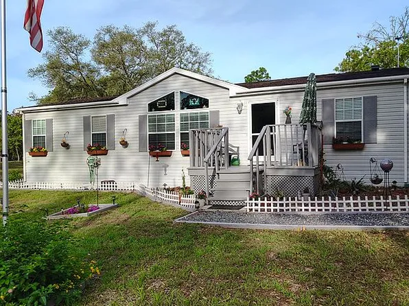 8420 N Calcutta Ave, Dunnellon, FL 34433