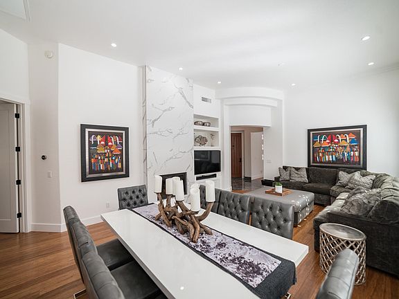 3rd image of 15240 N Clubgate Dr Unit 136
