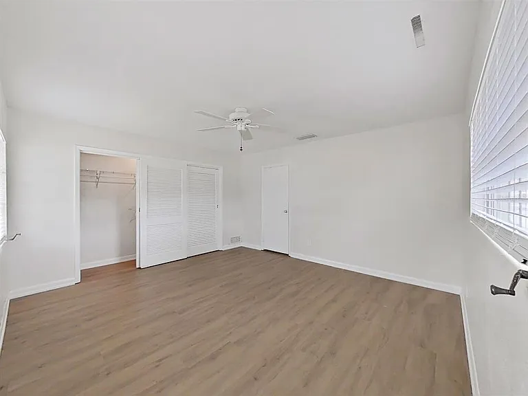 1701 Laurie Ln — Photo 19