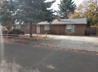 345 4th St, Fairview, OR 97024