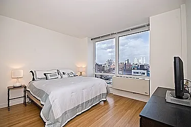 Sold by Nest Seekers International