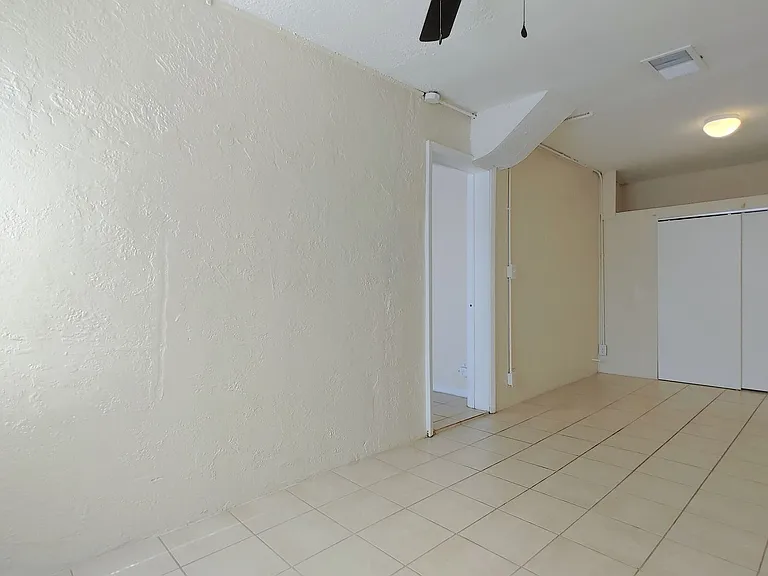 4223 Central Ave NE — Photo 7