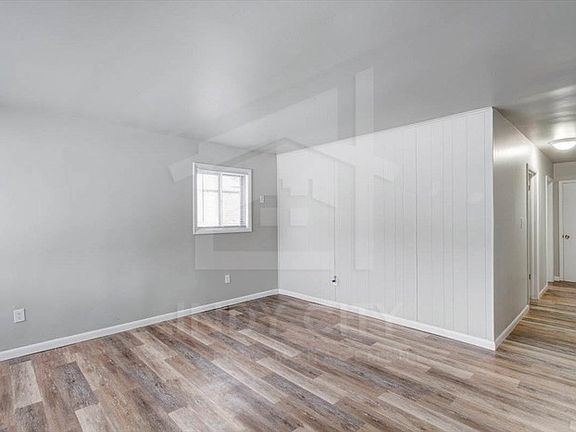 4th image of 3501 E Morris St