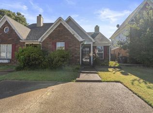 1612 Sorghum Mill Dr, Cordova, TN 38016