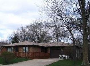 201 Keithland Ct, New Lenox, IL 60451