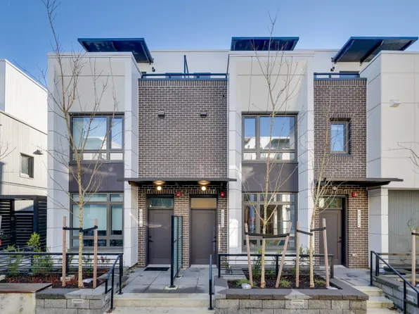 6310 Oak St, Vancouver, BC V6M 2W4
