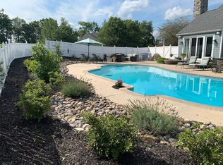 109 Peregrine Ln, Downingtown, PA 19335