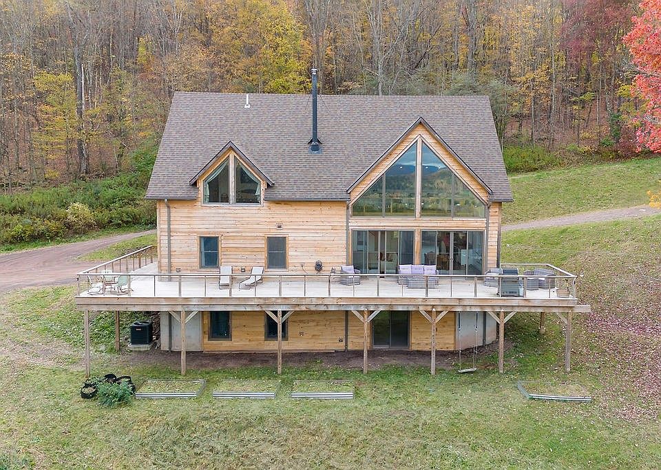 1st image of 207 Braymer Ln