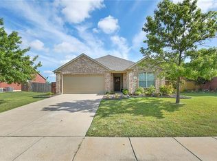 328 Cookston Ln, Royse City, TX 75189