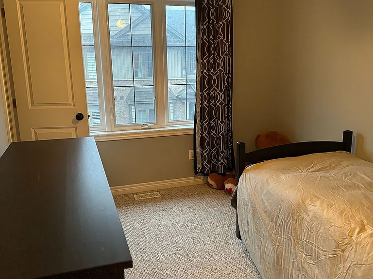 10 Waterview Dr — Photo 8