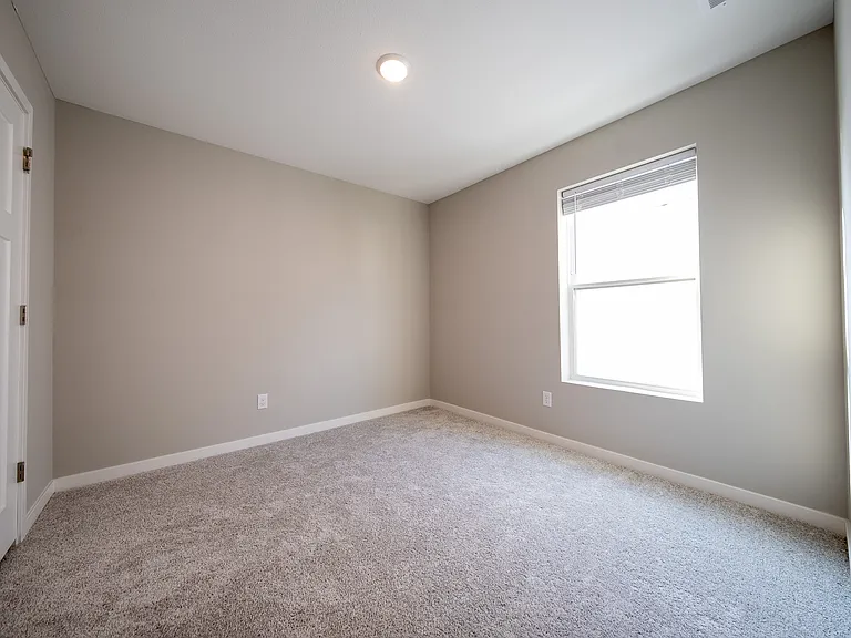 15083 Athgoe Dr — Photo 25